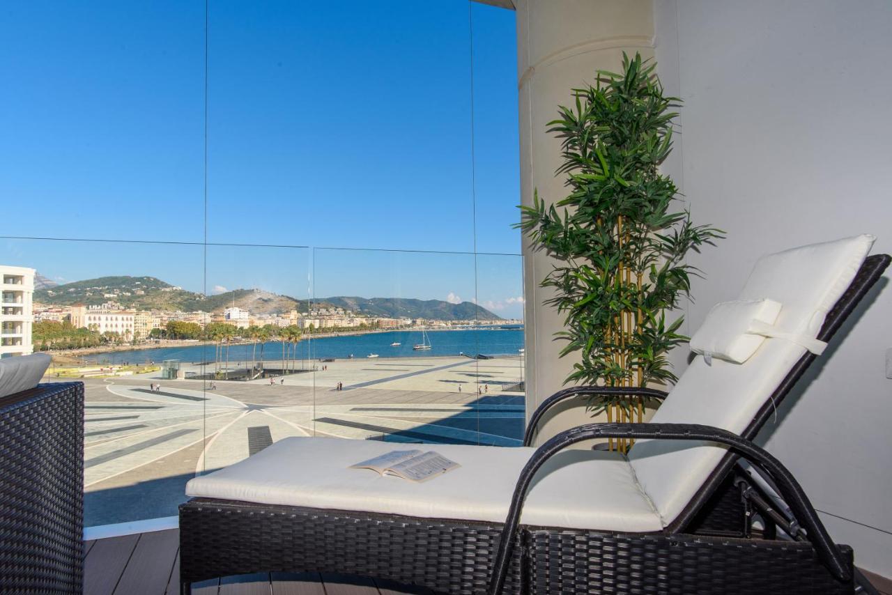 Mareluna Crescent - Luxury Seafront Experience Apartment Salerno Luaran gambar