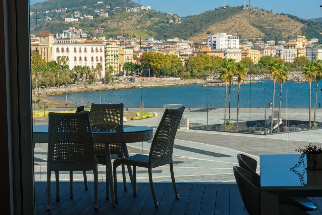 Mareluna Crescent - Luxury Seafront Experience Apartment Salerno Luaran gambar