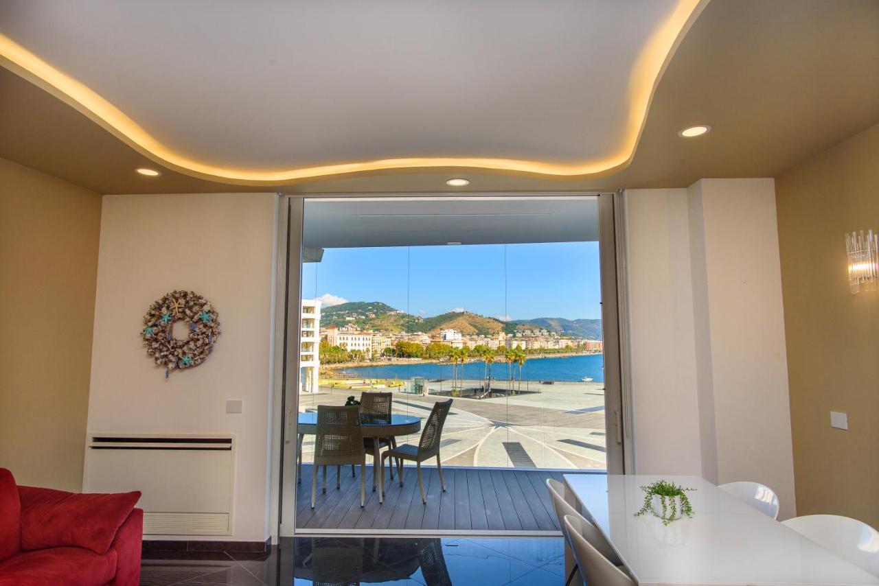 Mareluna Crescent - Luxury Seafront Experience Apartment Salerno Luaran gambar