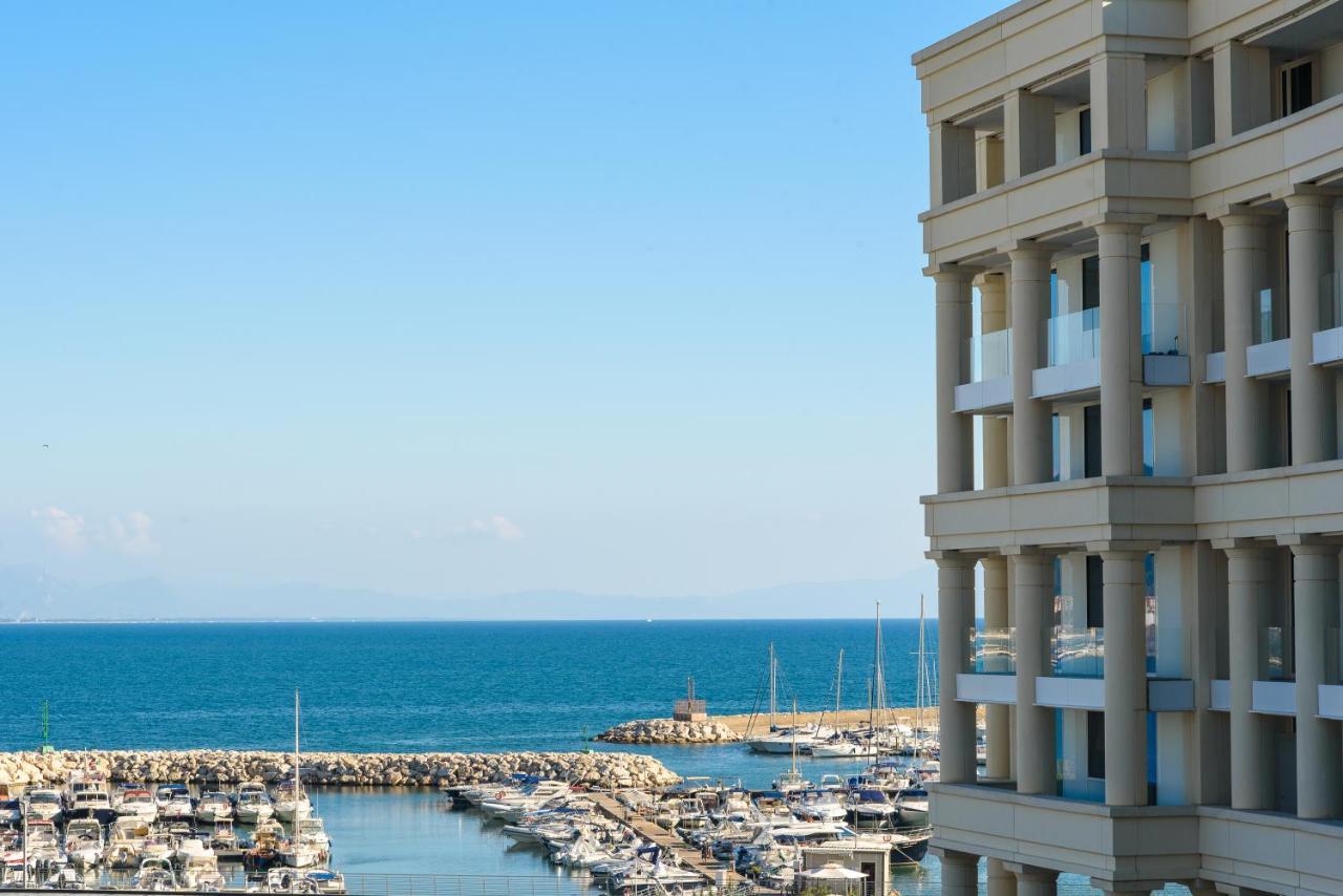 Mareluna Crescent - Luxury Seafront Experience Apartment Salerno Luaran gambar